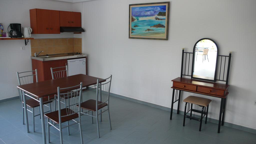 Stefanos Garden Apartment Armenoi  Room photo